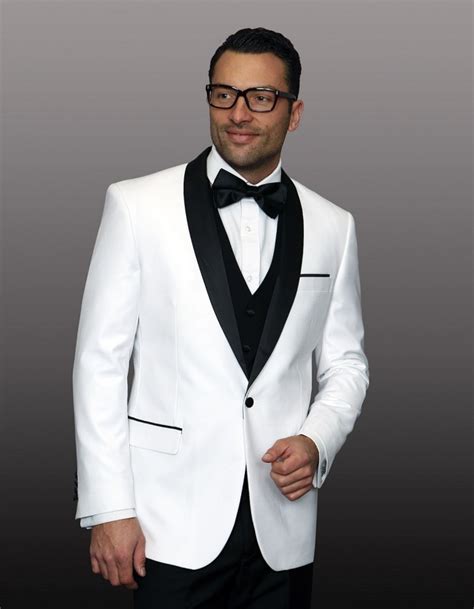 white dinner jacket black lapel.